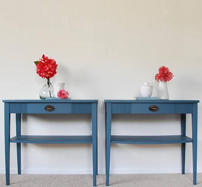 Furna: Gray End Tables